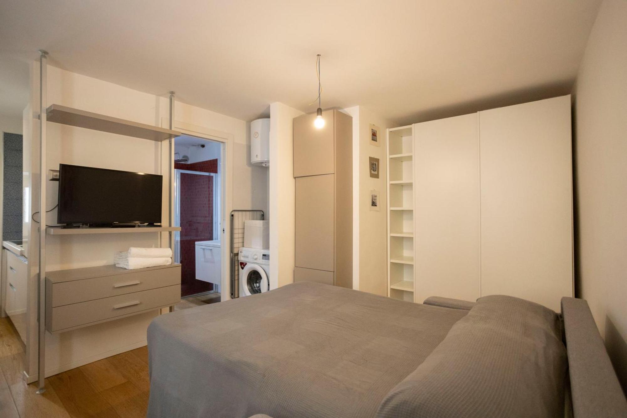 Qu4Ttro I Domo House Apartment Salerno Exterior foto